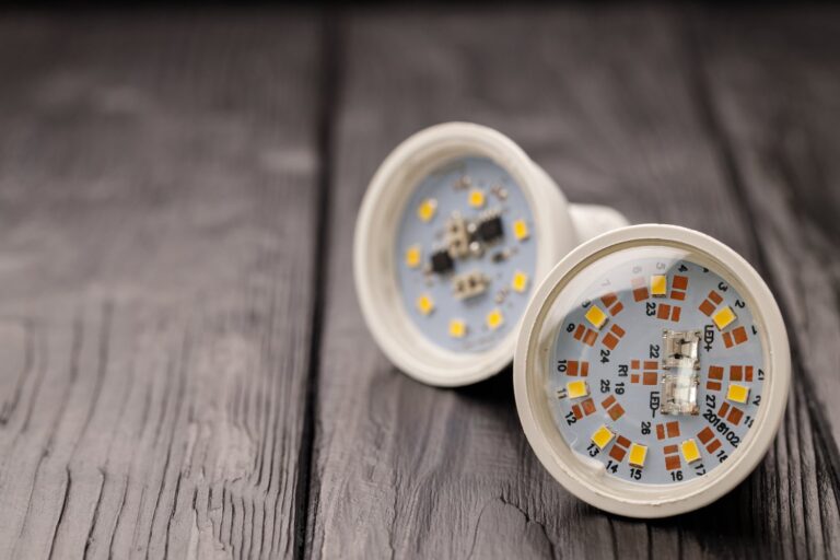 How to Choose the Right LED Lighting System: Energy Savings Calculator & Installation Tips
