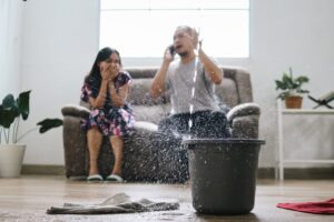 How to Find and Fix Water Leaks in Walls: Early Detection Signs and Solutions
