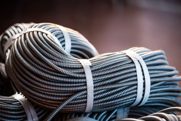 Essential guide to selecting and installing electrical cables for your project
