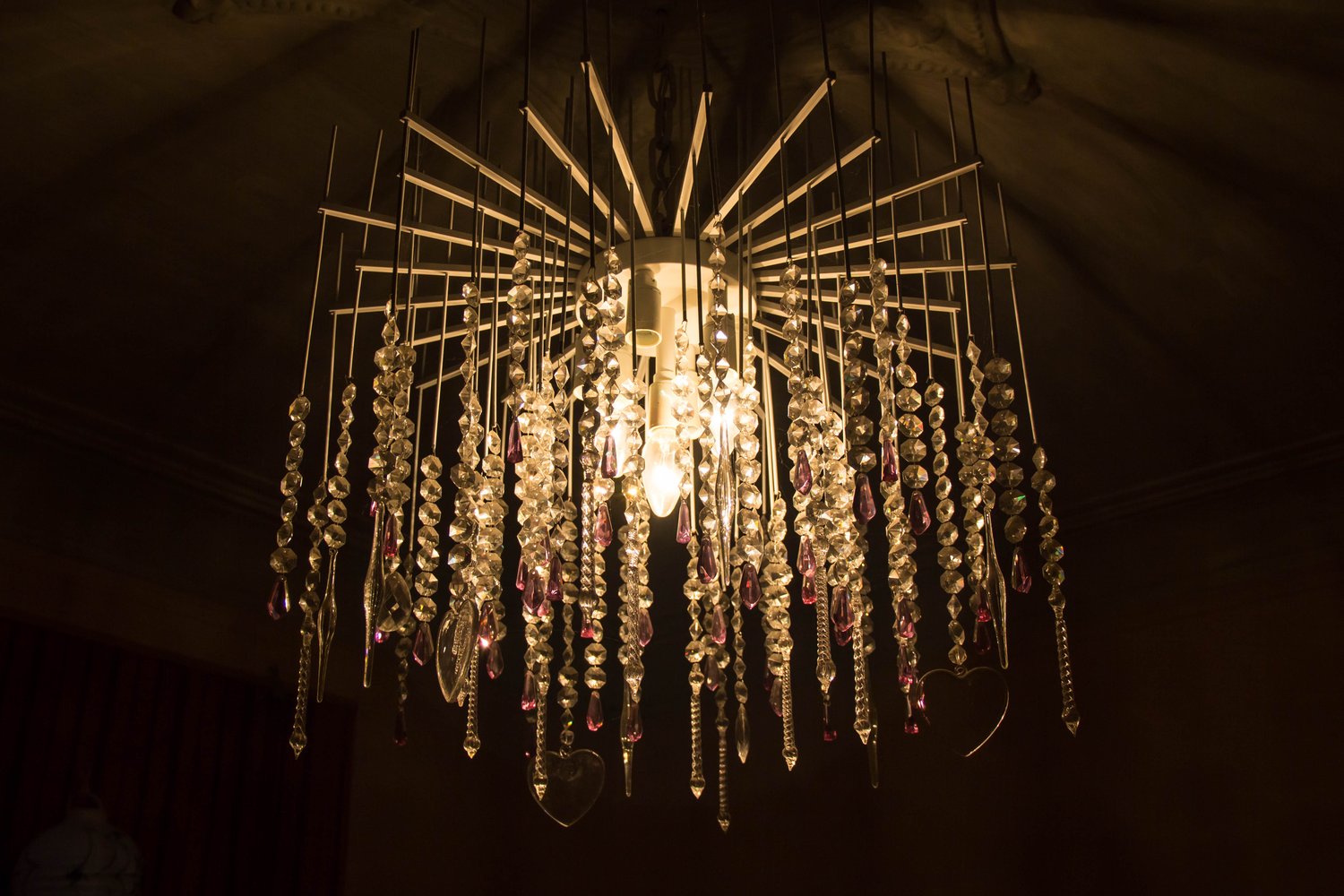 Illuminating your space: A guide to modern light sources