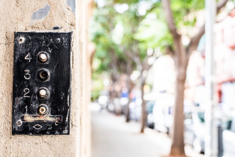 Smart Doorbell Camera Not Recording? Fix Storage and Wi-Fi Problems