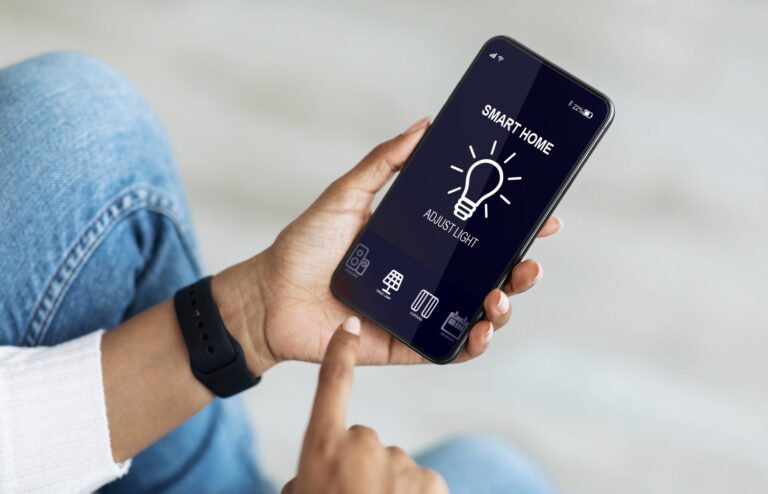 Smart Light Bulbs Keep Disconnecting? Fix Connection Issues in 6 Steps