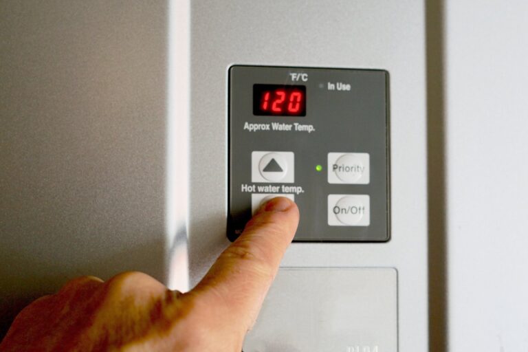 Home Water Heater Timer Malfunction: Programming and Switch Solutions